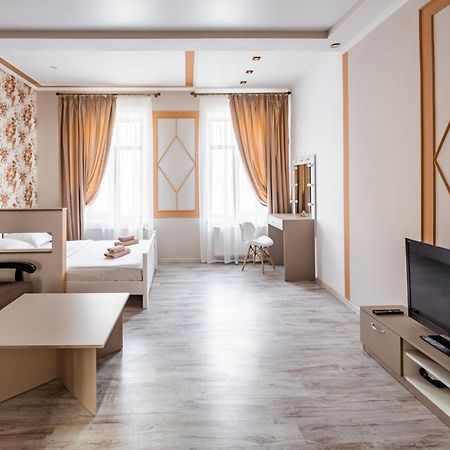 Apartment On Pekarska 15 リヴィウ エクステリア 写真